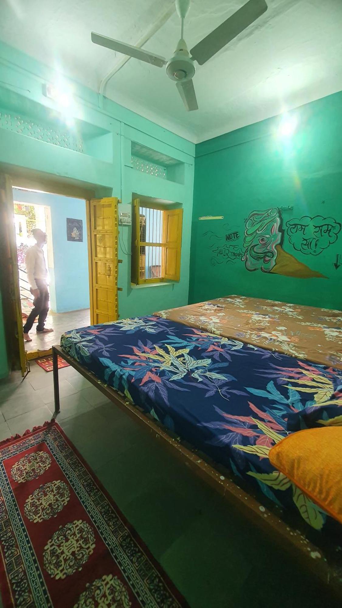 Anand Hostel Pushkar Exterior photo